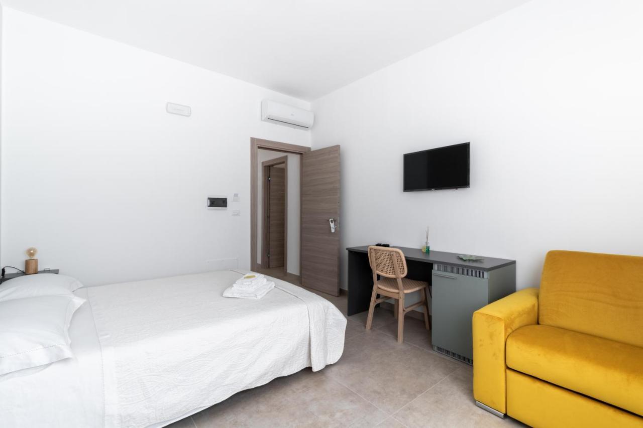 B&B Foglie D'Ulivo Лиццано Экстерьер фото